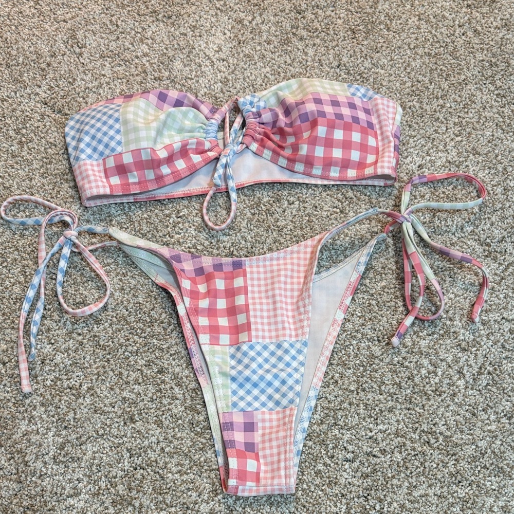 ⭐️SHEIN Size Small Pastel Bikini Set - Picture 4 of 4